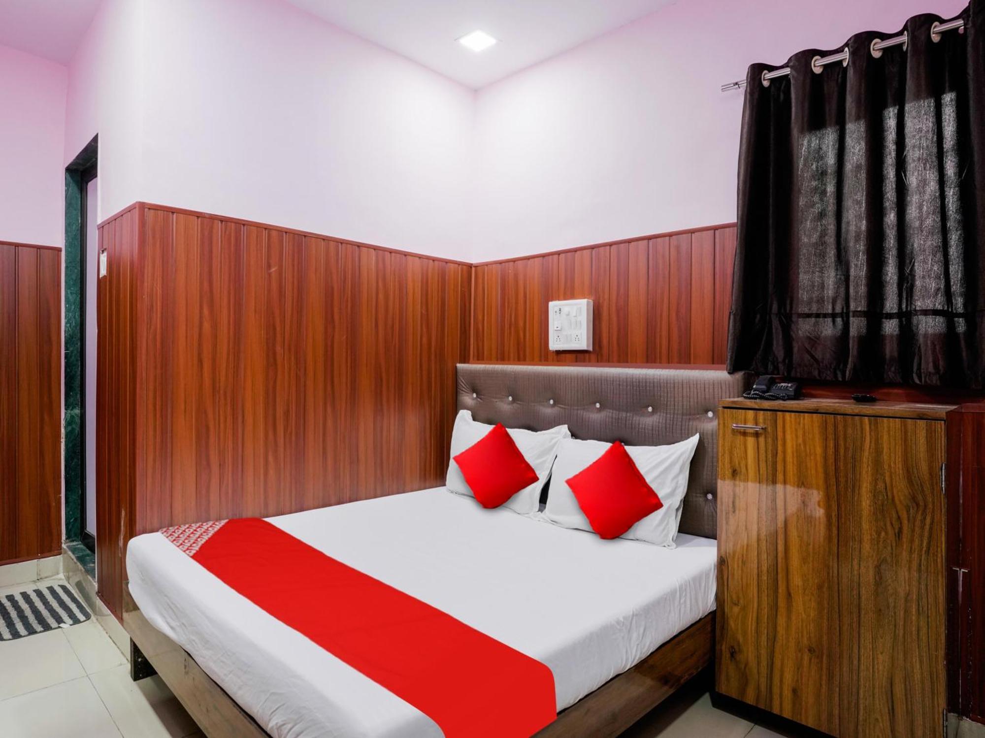 Hotel O Spotlight Тхане Экстерьер фото